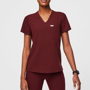 Figs Catarina One-Pocket Scrub Top Burgundy